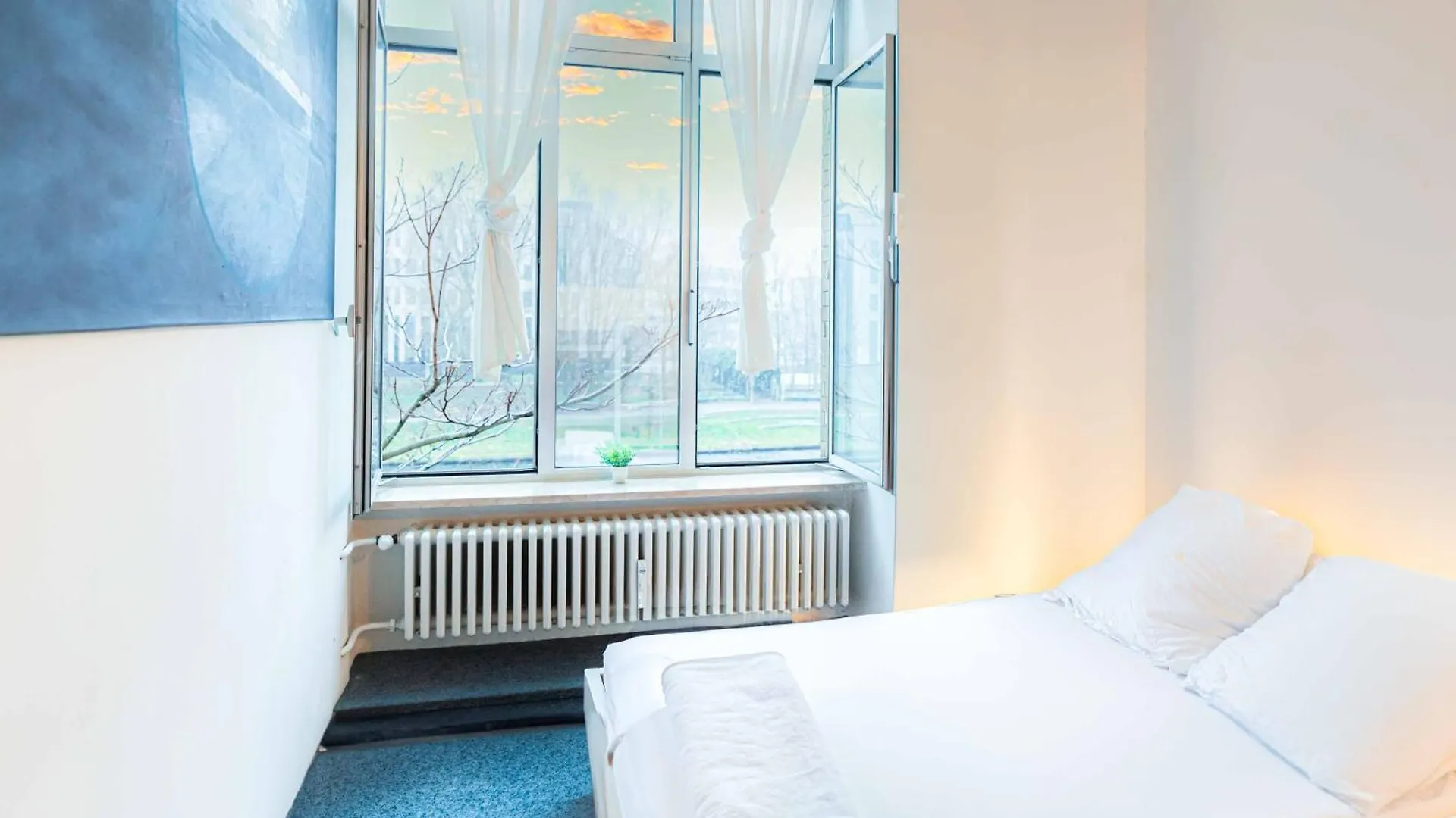 200 Qm Loft Am Fluss Fuer Freunde Und Familien ! Apartman Berlin