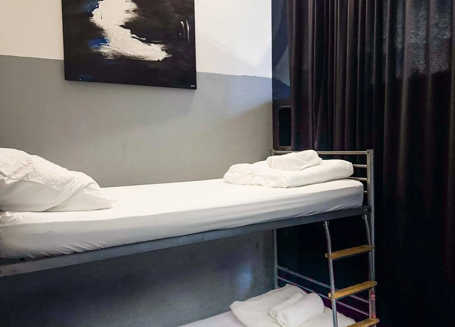 200 Qm Loft Am Fluss Fuer Freunde Und Familien ! Apartman Berlin
